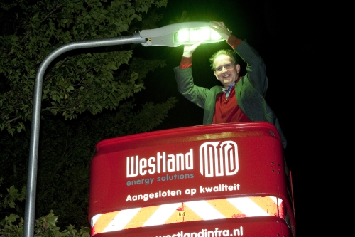 Westland Infra vervangt 8.000 lampen langs wegen provincie Zuid-Holland