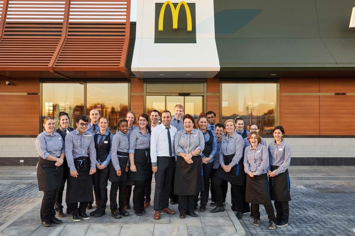McDonald’s restaurant Maasdijk feestelijk geopend