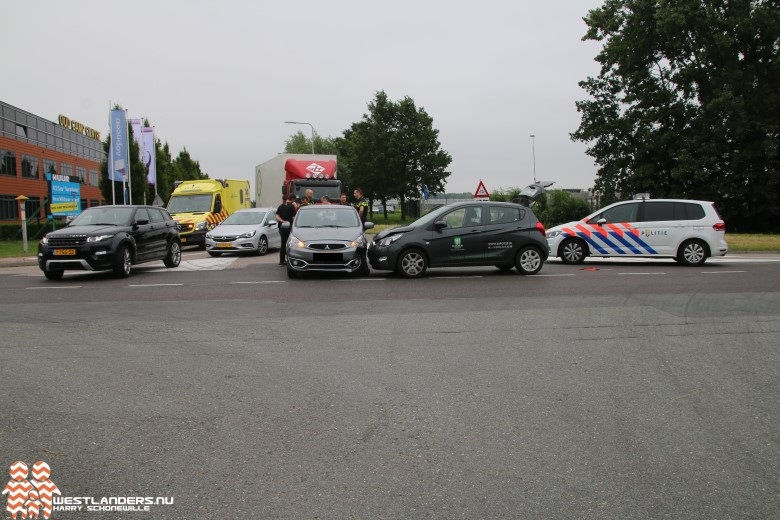 Automobilist gewond bij ongeluk Coldenhovelaan