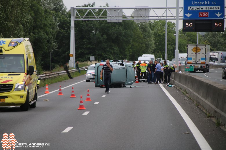 Rijksweg A20 paar uur dicht na ongeluk