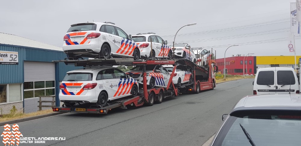 Nieuwe politievoertuigen gespot in Den Hoorn