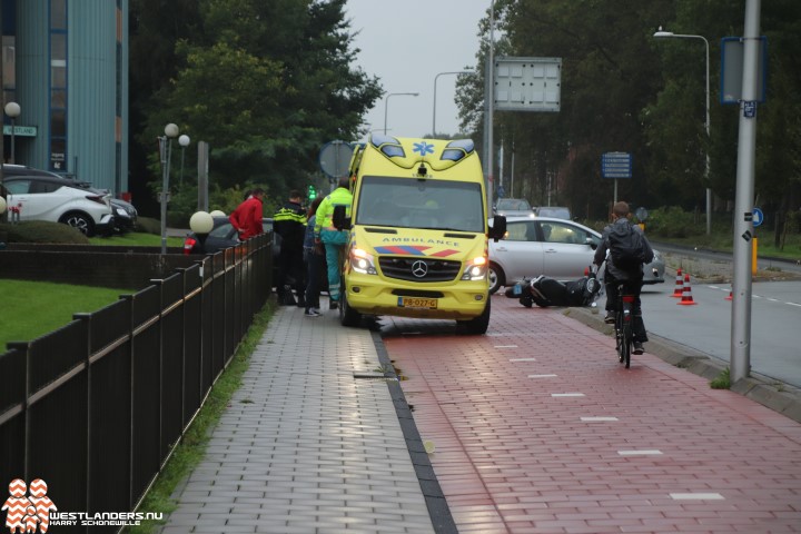 Scooterrijder gewond na ongeluk Middel Broekweg