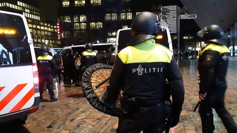 23 aanhoudingen bij ongeregeldheden in Rotterdam