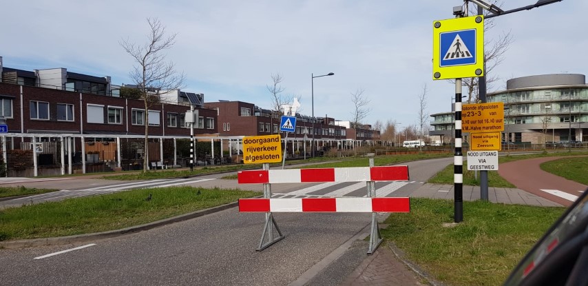 Verkeerschaos zaterdagmiddag rondom centrum Naaldwijk