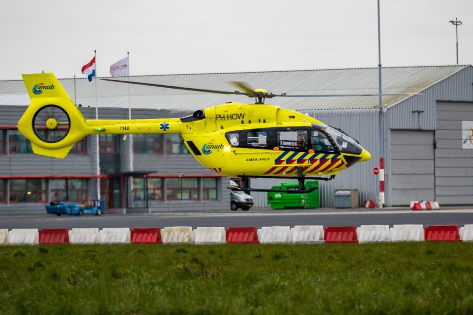 Ambulancehelikopter Waddeneilanden beschikbaar voor IC-vervoer