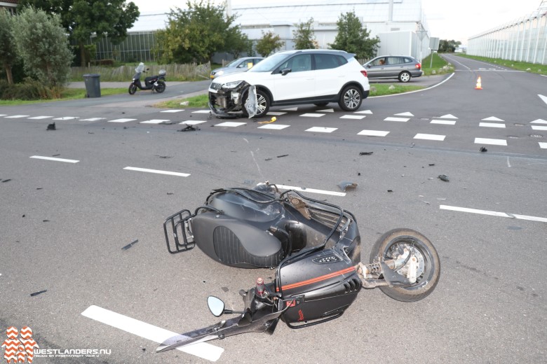 Scooterrijder gewond na ongeluk Zwethlaan