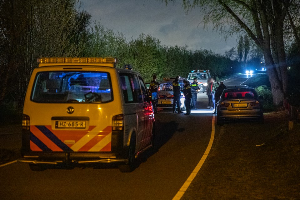 Politie beëindigt nachtfeest bij Schenkeldijk