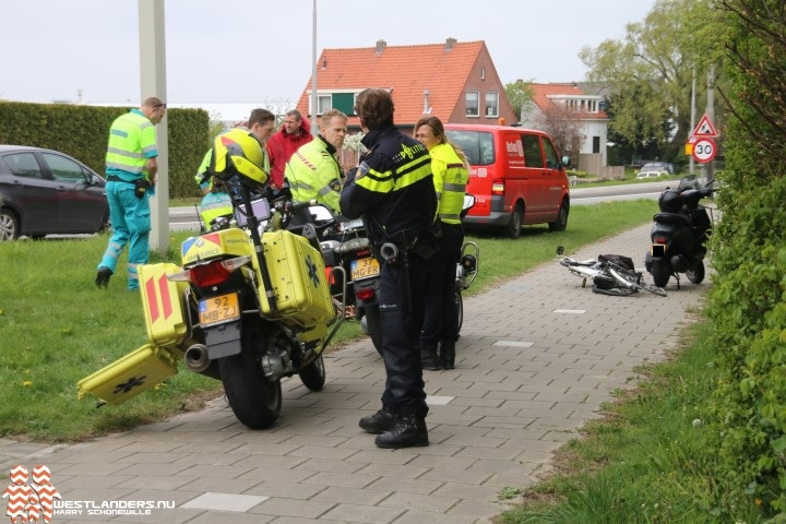 Fietsster gewond na frontale botsing Nieuweweg