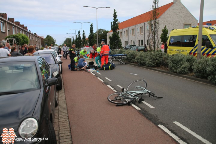 Fietsster zwaar gewond na ongeluk Koningin Julianaweg