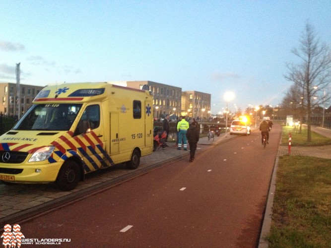 Scooterrijder gewond bij ongeluk Kruisbroekweg
