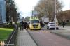 Scooterrijdster gewond na ongeluk Middel Broekweg